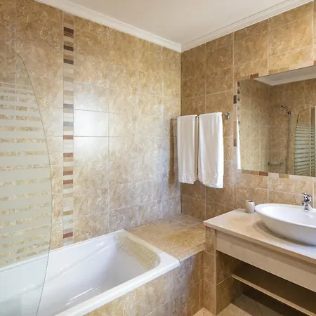 Casa Jean 카르보에이루